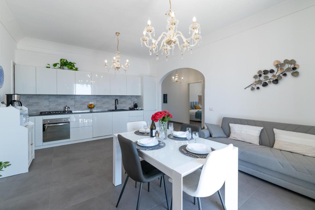Casa Clara Lägenhet Praiano Exteriör bild